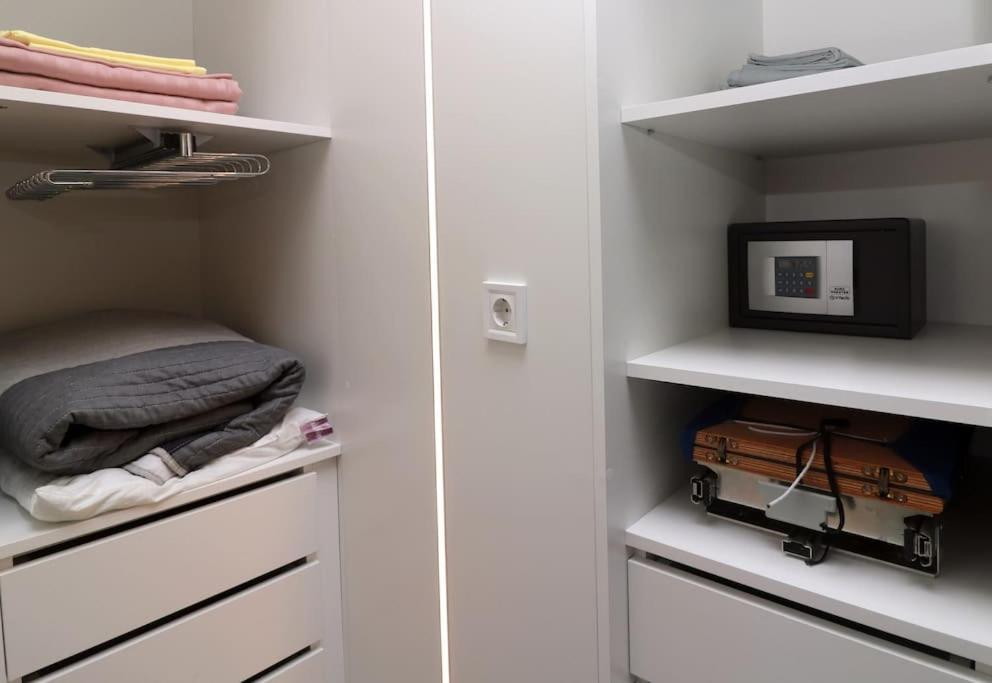 Unique Central 1 Bedroom Flat صوفيا المظهر الخارجي الصورة